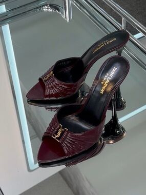 Saint Laurent Sandal